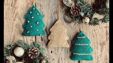 Елочка спицами за вечер - новогодний декор.