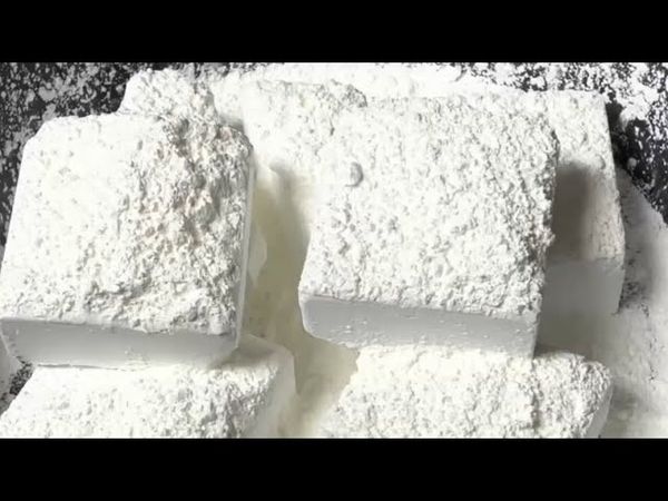 Fresh White Cornstarch Topped Chalk