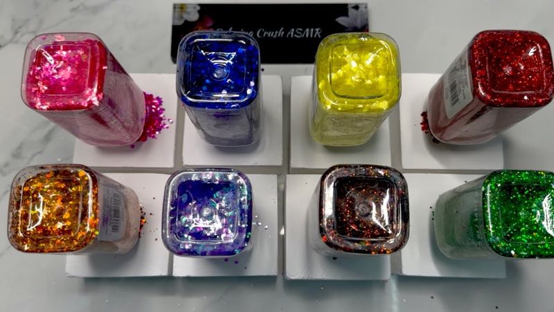 Glitterfied! Glitter Overload with Full Box of Fresh Gym Chalk Blocks Crush | 3 of 8