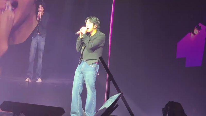 JIN - Background - Runseokjin Eptour London - Fancam Day 1 - #jin_concert #jin_tour