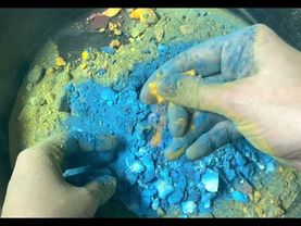 Vibrantly Dyed, Soft, & Dusty Gym Chalk Crush | 4K Celebration Crush 🎉