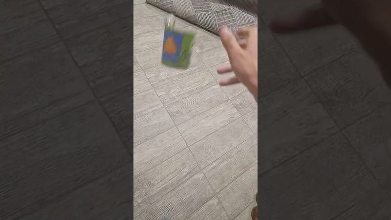 Расслабилась в конце. Автор видео: @nawkbnd  #комментарии #шуточное #прикол