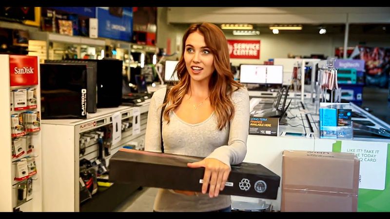 Когда КРАСИВАЯ ДЕВУШКА ПРИХОДИТ В МАГАЗИН - Bored на Русском