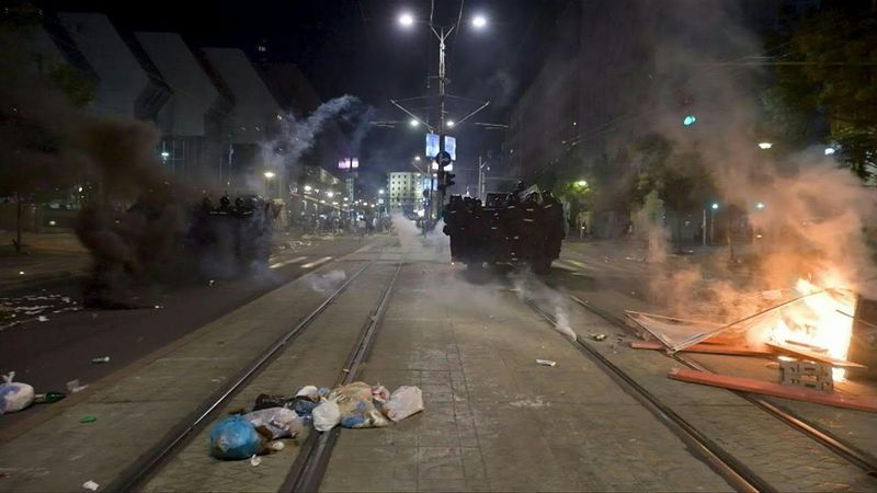 Fresh clashes erupt in Serbian capital after days of unrest | AFP