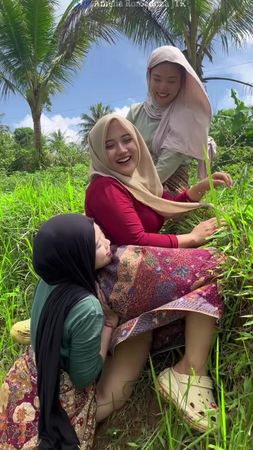 Berat banget sahabat #gadisdesa #jandadesa #pedesaan #fypシ #fypviralシ 