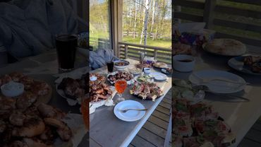 Сколько килограммов мяса уже съели?😂 Со всеми мангальными рецептами обязательно поделюсь с вами ☺️