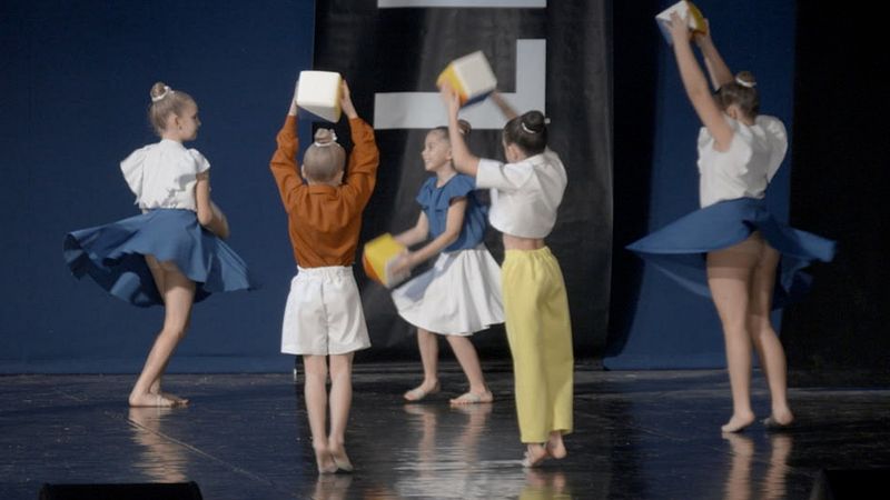 "Головоломка". Эстрадный танец. Возраст 9-10.