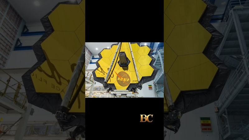 James Webb Space Telescope uncovers 300 mysteriously luminous objects