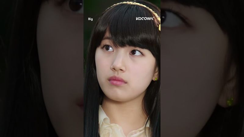 #Suzy is hit on by a clueless boy 😂 #baesuzy #baeksunghyun #bigkdrama #kdrama #kocowa