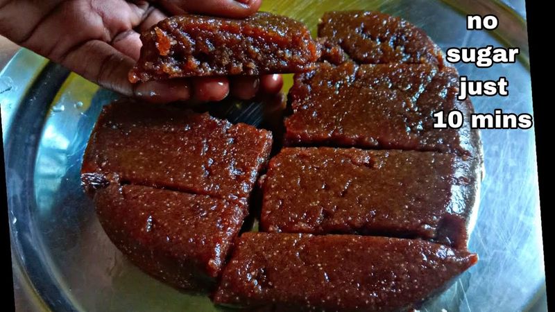 சமைக்க தெரியாதவங்க கூட செய்யலாம் 👍😋/10 mins ragi sweet recipe/instant sweet recipe #ragi sweet