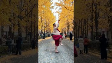 替大家试过了，这里有家凉面黑好吃。#舞者天肉肉编舞 #零基础学舞蹈 #简单易学舞蹈 #盛景长安