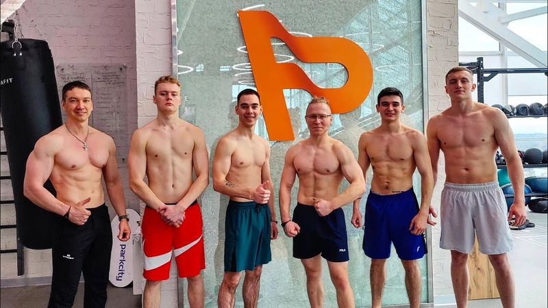 Новогодний жим гимнастов и заруба по стритлифтингу