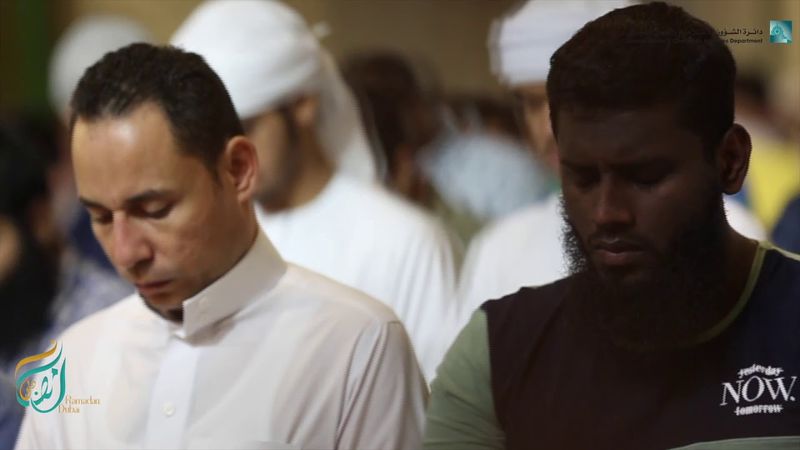 تراويح ١٢ رمضان ١٤٤٠هـ من جامع الراشدية الكبير للشيخ القارئ محمد اللحيدان