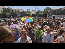 Hundreds of thousands gather to mark 30th anniversary of Budapest Pride despite Orban ban