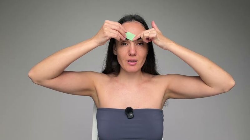 Бонус к 4 дню (Тейпирование межбровки)