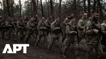 Ukrainian Troops Dig In on Frontline as Drone Attacks Intensify Near Key Town | APT