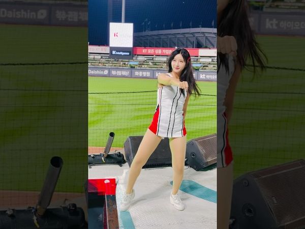 차돌 여신이 샤브 여신으로 #김진아 #김진아치어리더#ktwiz #kt위즈 #kt위즈치어리더