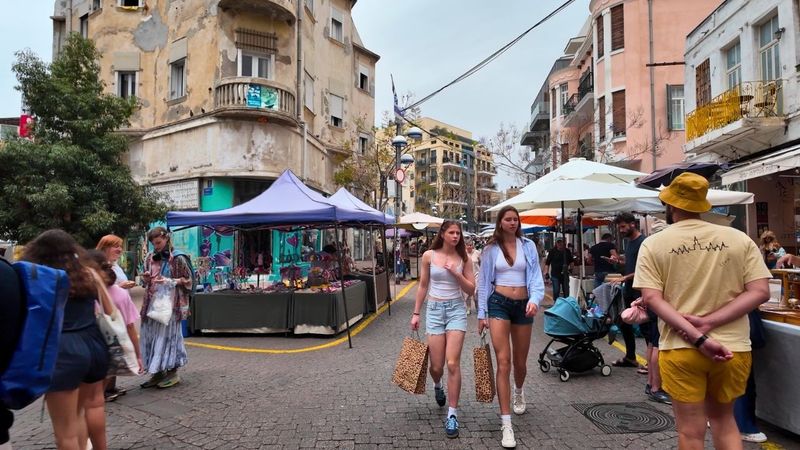 🇮🇱 Tel Aviv, Israel: Local Streets and Daily Life – 4K Walking Tour