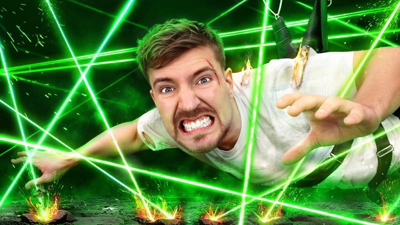 10 People Vs World's Deadliest Laser Maze for $250,000
