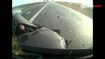 Подборка ужасных аварий с фурами и грузовиками №1 Truck Crashes Compilation