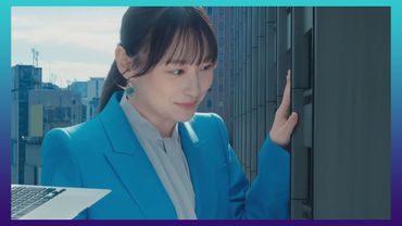 Giantess Japanese Saleswoman [Kaiju Commercial Edit/巨大娘]