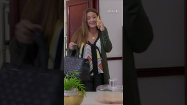 Hipólito se ve obligado a mentirle a su madre por su seguridad #LaRosaDeGuadalupe #Uninovelas