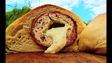 A feast for a REAL CHICKEN, BACON and CHESSE fan (Relaxing Sounds, ASMR, Nature 4K)