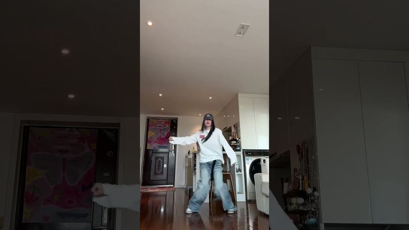 LEFT RIGHT REMIXX (FEAT. CIARA & JACKSON WANG // PROD BY JAKOPS) [XG] #dance cover