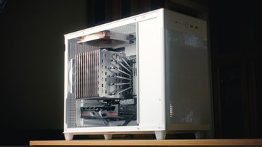 Игровой комп на солнечной панели. Опять