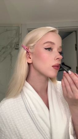 арт Luni 2.0 239971521 🤍