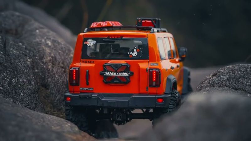 1/8 Scale rc car TANK 300 - Best moment by CNRC