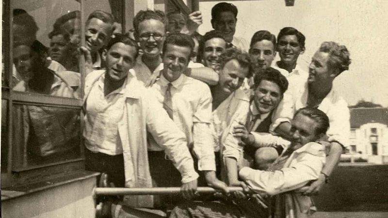 Серонхелия Берлин в прямом эфире!