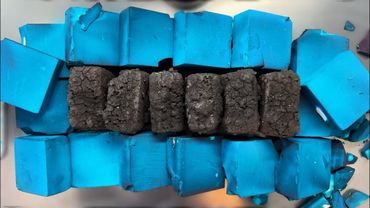 Black Pasted Blocks + 16 Dusty Teal Dyed 💕