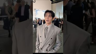 Ему зеркальце в ответ, ты Шикарен спору нет🫠