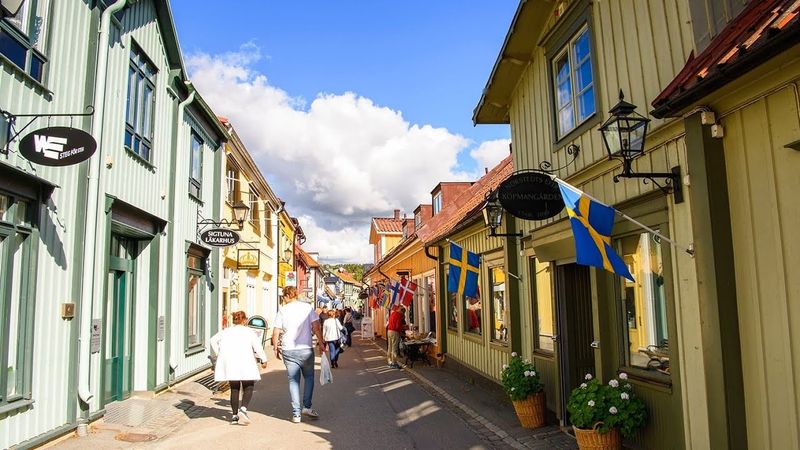 Walking in Sigtuna with Olov | Sweden's oldest town 4K #449