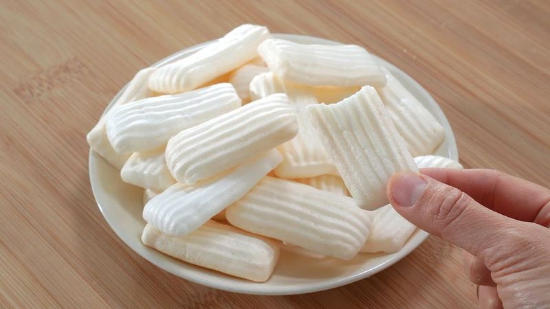 knusprige Reiscracker (nicht frittierte, glutenfreie Snacks, gesunde Dessertidee)