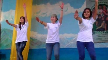 Зажигательный танец аррива.MP4