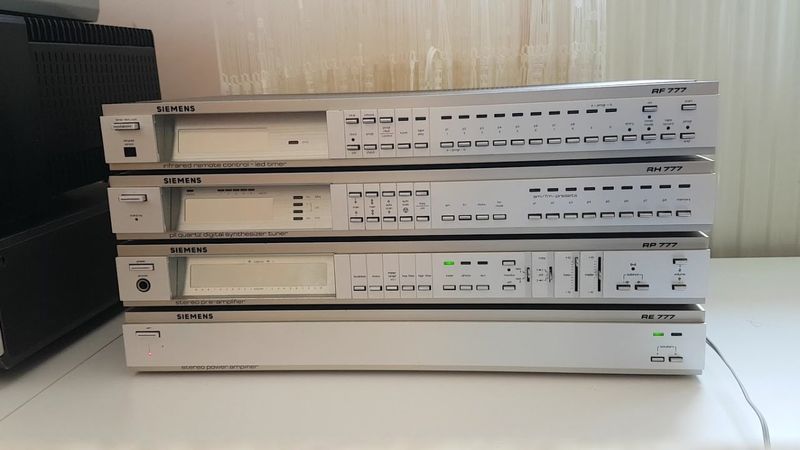 Немецко-японский Hi-Fi - Siemens 777