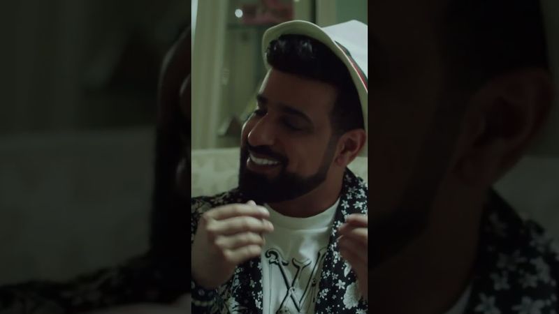 مفكر بعد ما قالتلو خطيبته بحبك الموضوع انتهى 😂 #كذب_أبيض #وطن_اورجينال #اكسبلور