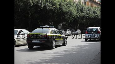 [HD - Sirena  GdF/ VERY RARE!] Guardia di Finanza in Sirena-Azione con Alfa Romeo 159!