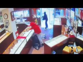 I ladri rubano 2 milioni di dollari in gioielli in una rapina a Seattle