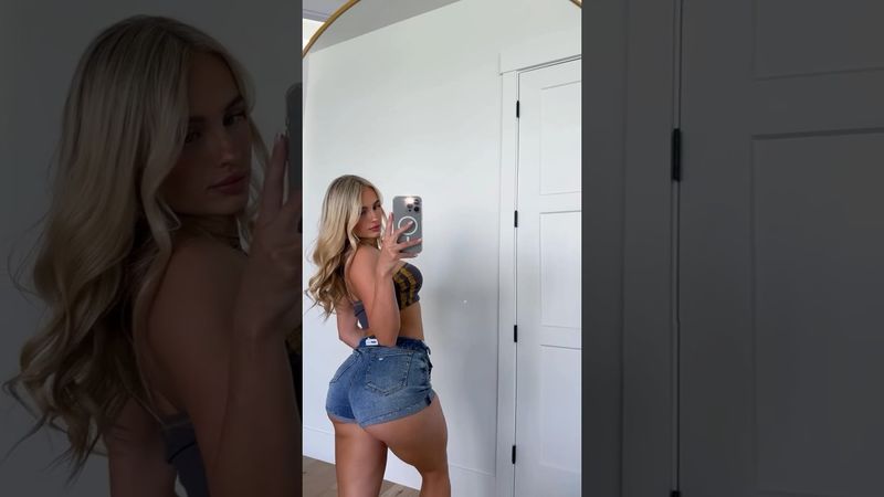 Vega Thompson😍#Beautiful women#shorts #viralshorts #ytshorts