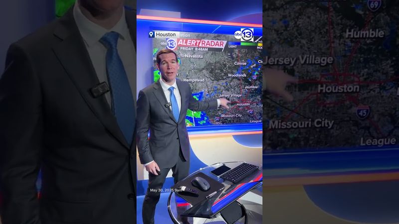 Strong storm southwest of our area now could mean more storms later today for Houston