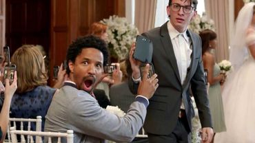 NOKIA ТРОЛЛИТ ВЛАДЕЛЬЦЕВ APPLE IPHONE И SAMSUNG