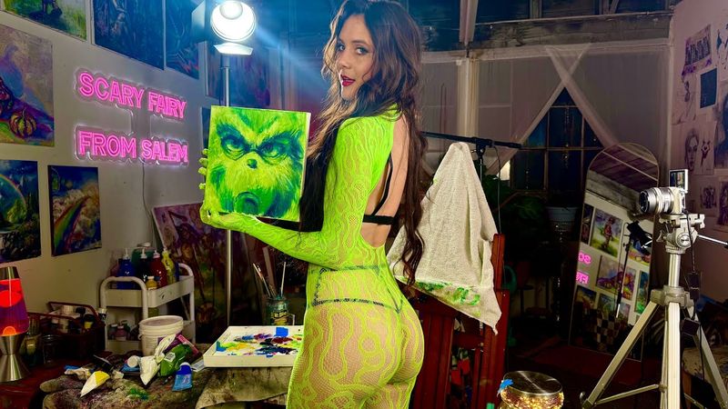 How to Paint The Grinch ASMR Art Tutorial