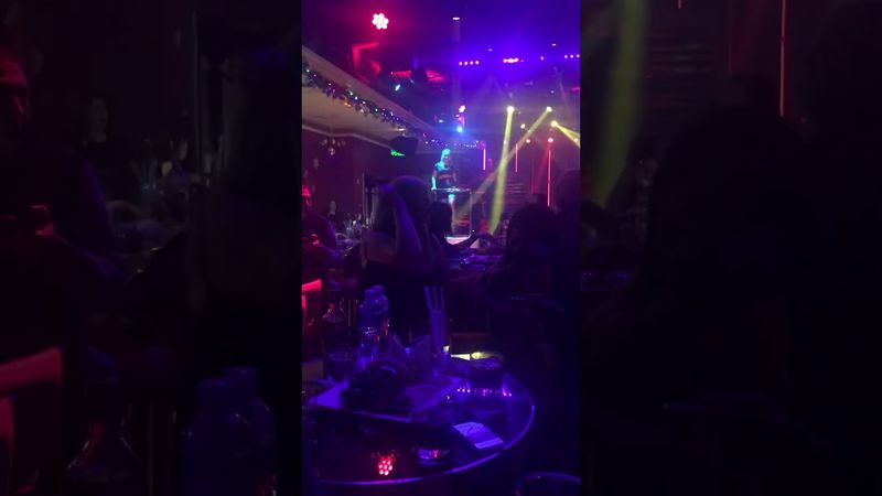 Дубай ночной клуб