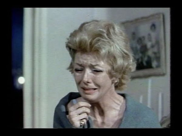 Elvira´s Movie Macabre Legacy Of Blood