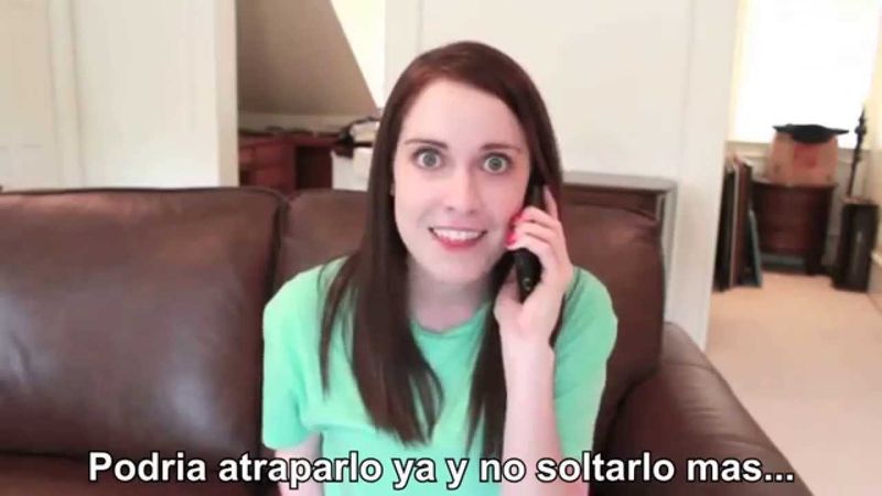 NOVIA PSICOPATA CANTA "LET IT GO"