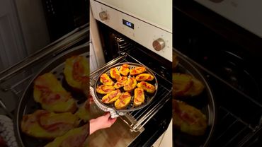 Горячие бутерброды с сыром и беконом 🥓#горячиебутерброды #еда #фудблог #закуски #готовка