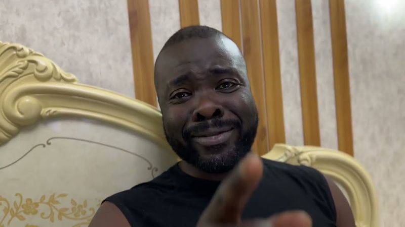 Проблема богатых. Родивший бедным вряд ли задумает совершить такое. Также есть плюсы родиться бедным